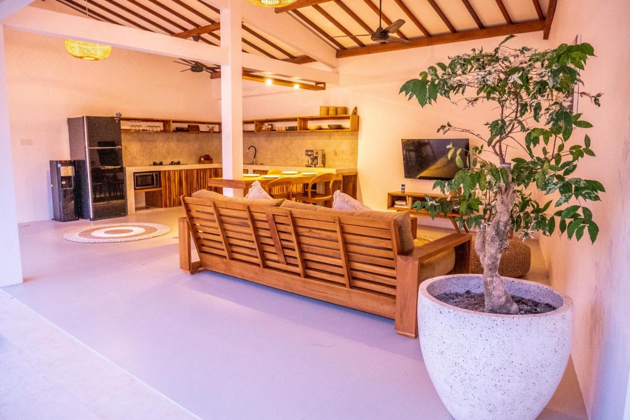 Palm Merah Villas - Private Pool (Adults Only) Селонг-Беланак Экстерьер фото